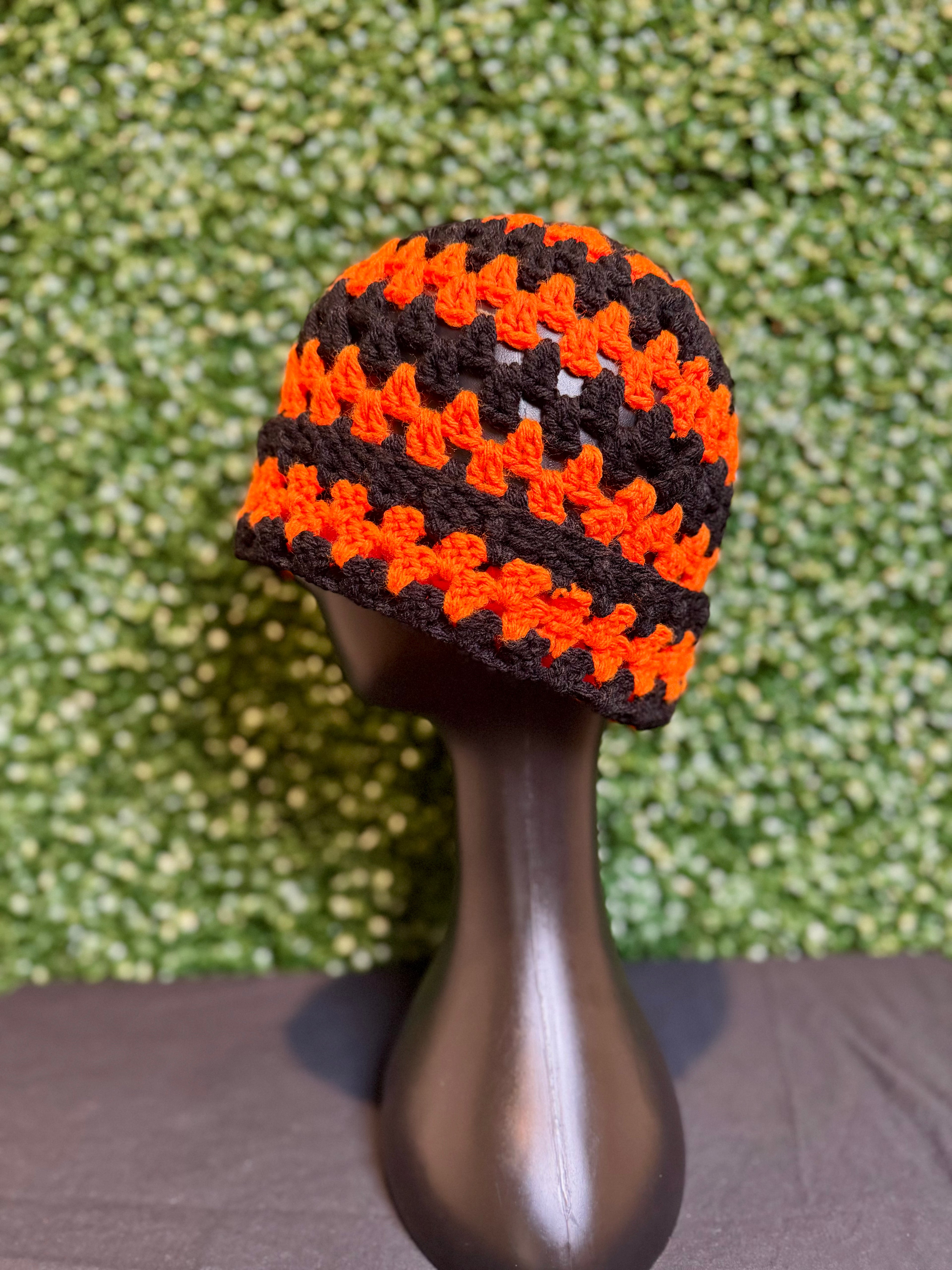 "Jack-O-lantern" slouch beanie