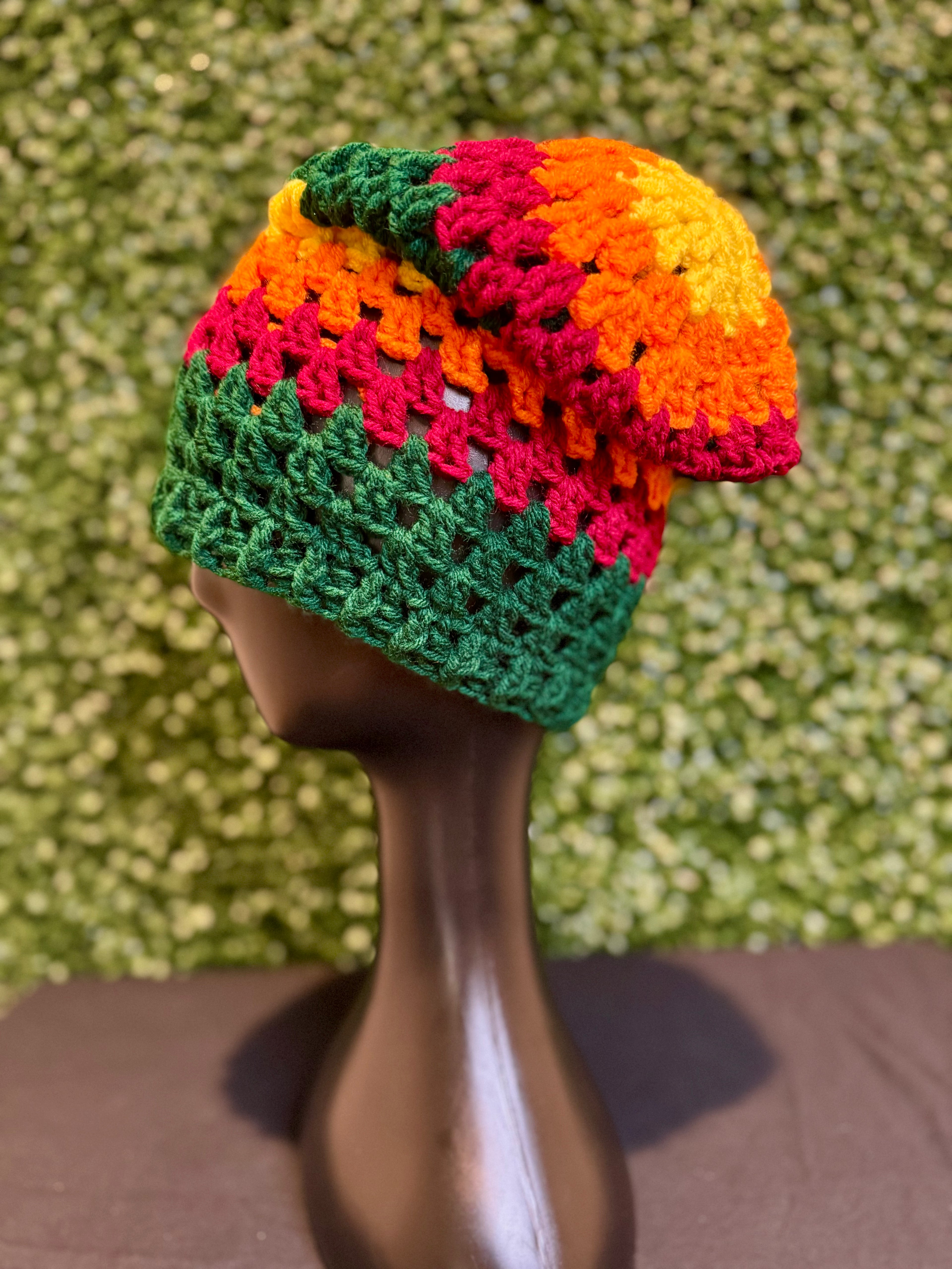 "Falling leaves" slouch beanie