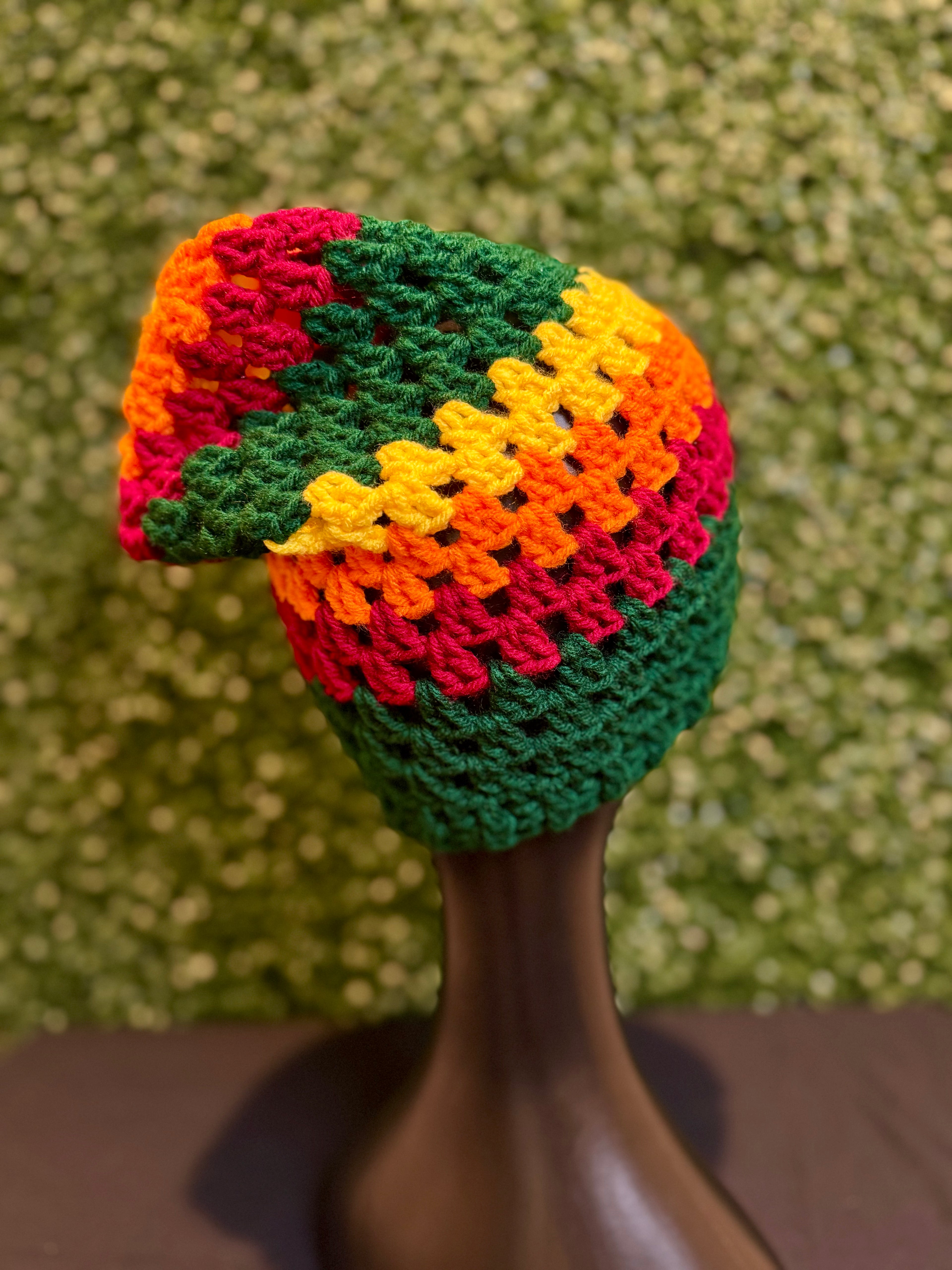 "Falling leaves" slouch beanie