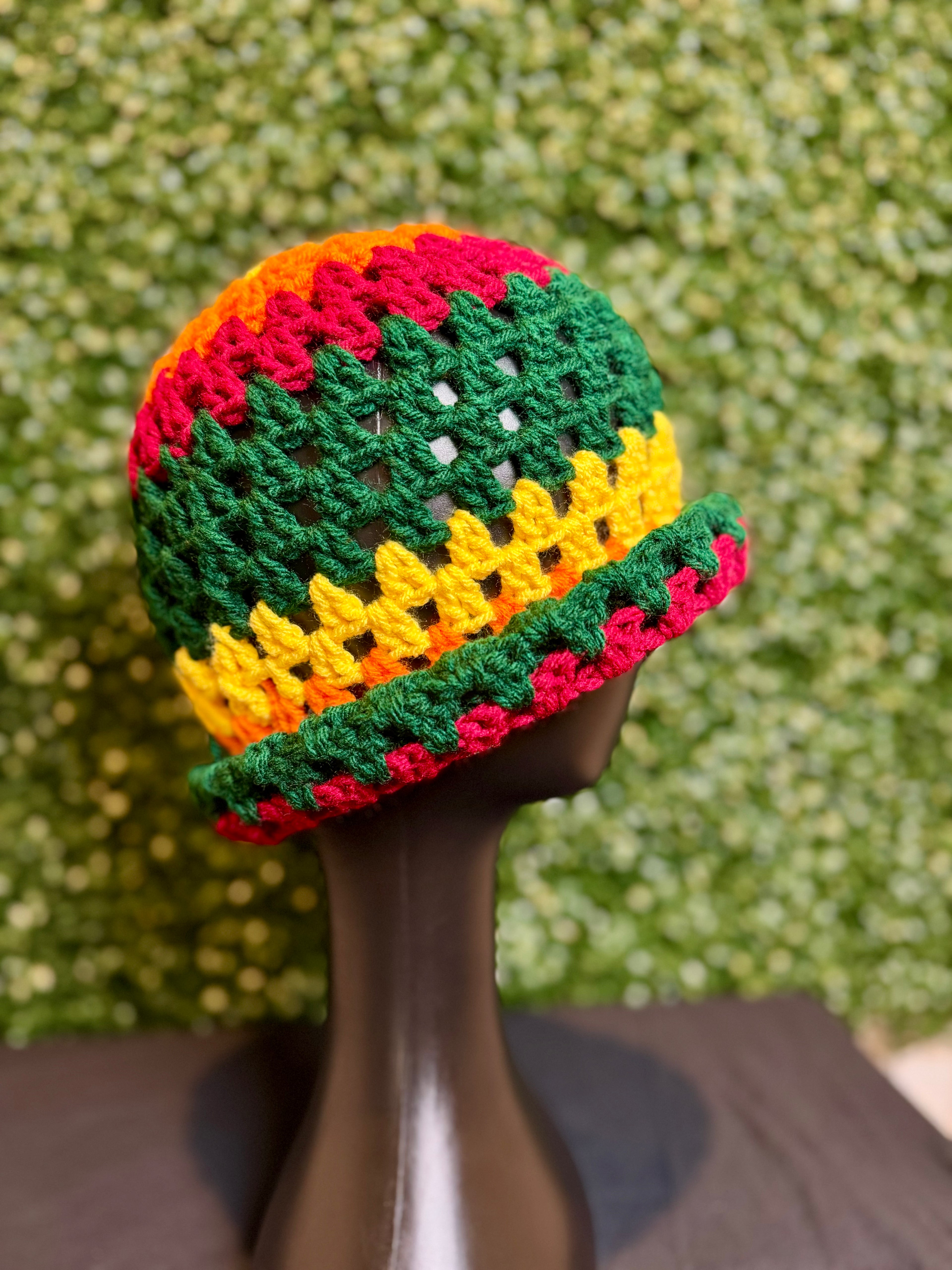 "Falling leaves" slouch beanie